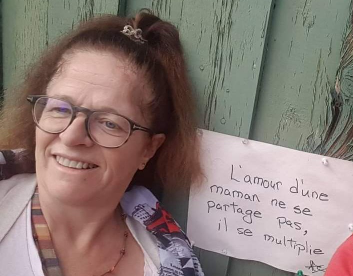 Claire Laurent - 2018
L'amour d'une maman se multiplie.